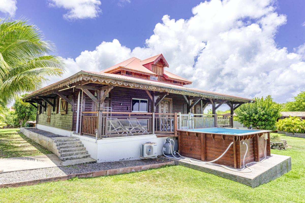 5.Location villa piscine Marie Galante Guadeloupe_Piscine